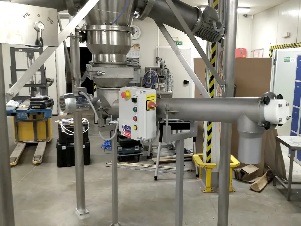 Šnekový dávkovač